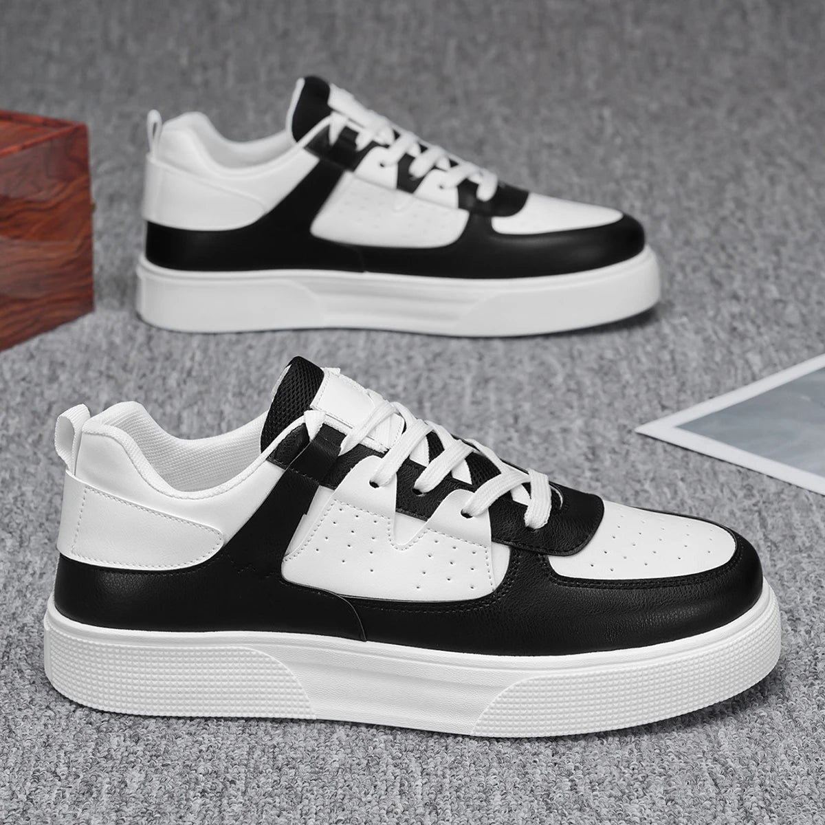 Minimalist Hiking Sneakers