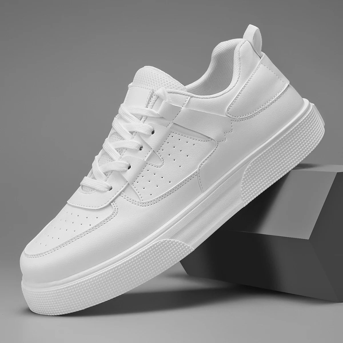 Minimalist Hiking Sneakers